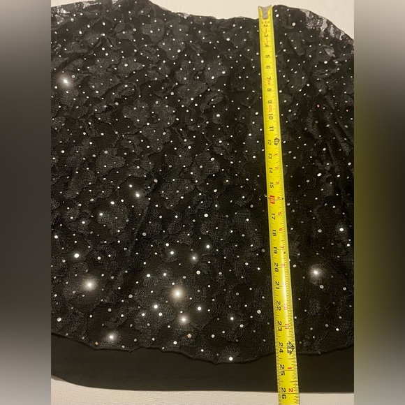 Essentials Womens 1X Black Lace V-Neck Bling Poncho Top - Picture 5 of 9